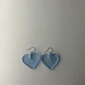 Heart blue earrings